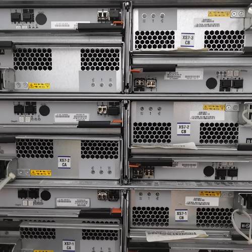 IBM DS4700 DS5020 TS7720 TDPS-600DB A  81Y2437 81Y2441