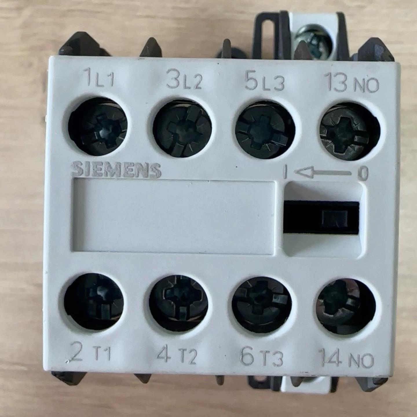 接触器 3TG1010-0BB4