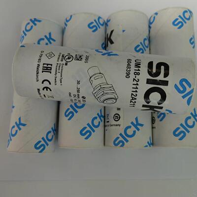 SICK 超声波传感器UM18-21112A211 全新原装正品