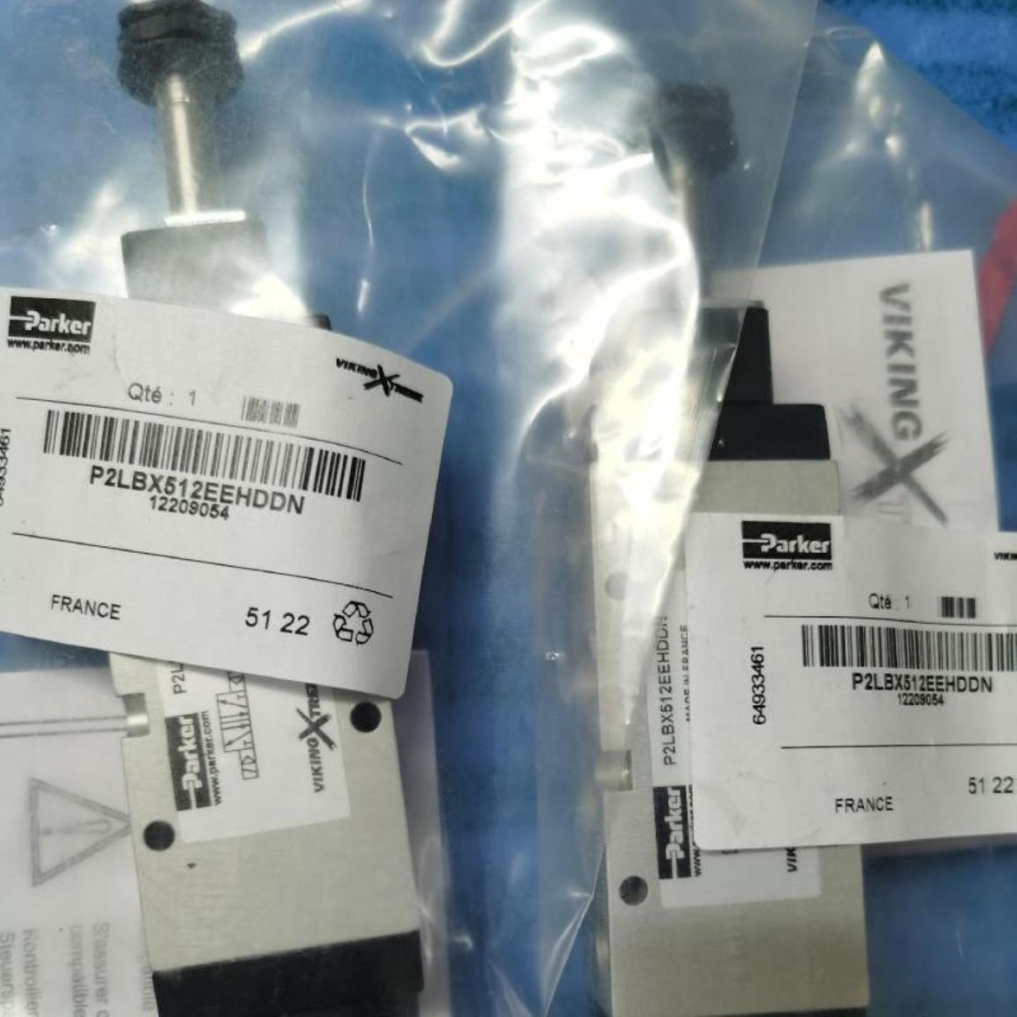 派克Parker Viking Xtreme电磁阀 P2LBX512ESNDDN P2LBX512EEHDDN