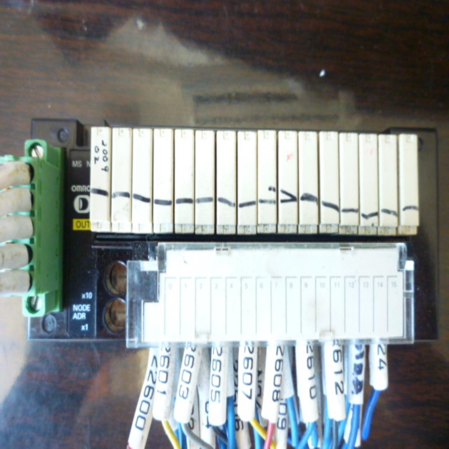 PLC可编程控制器DRT2-ROS16