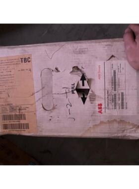 ABB ACS800-01-0020-3+P901变频器3ABD64660659-D优势现货包邮议