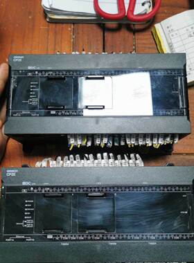 【汇盈传感器】PLC，型号CP2E-N60DT-D，现货俩台，充