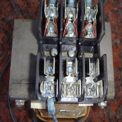 339440-C01 PowerFlex700L GTI风机控制变压器339440-C01 GT-F7