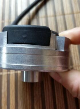 【汇盈传感器】二手德国拆机编码器EQI 1325.020-32 ID 623079-53