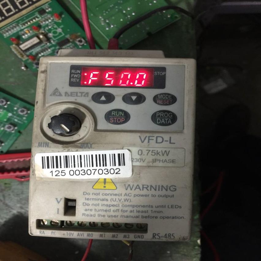 220V台达075KW台达L系列变频器VFD007L21A