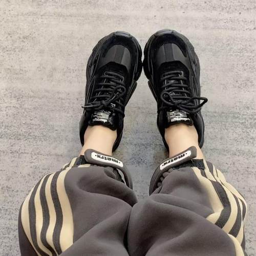 慧慧来自星星女装店 139-6新款黑色百搭洋气数字老爹鞋加绒DOIII