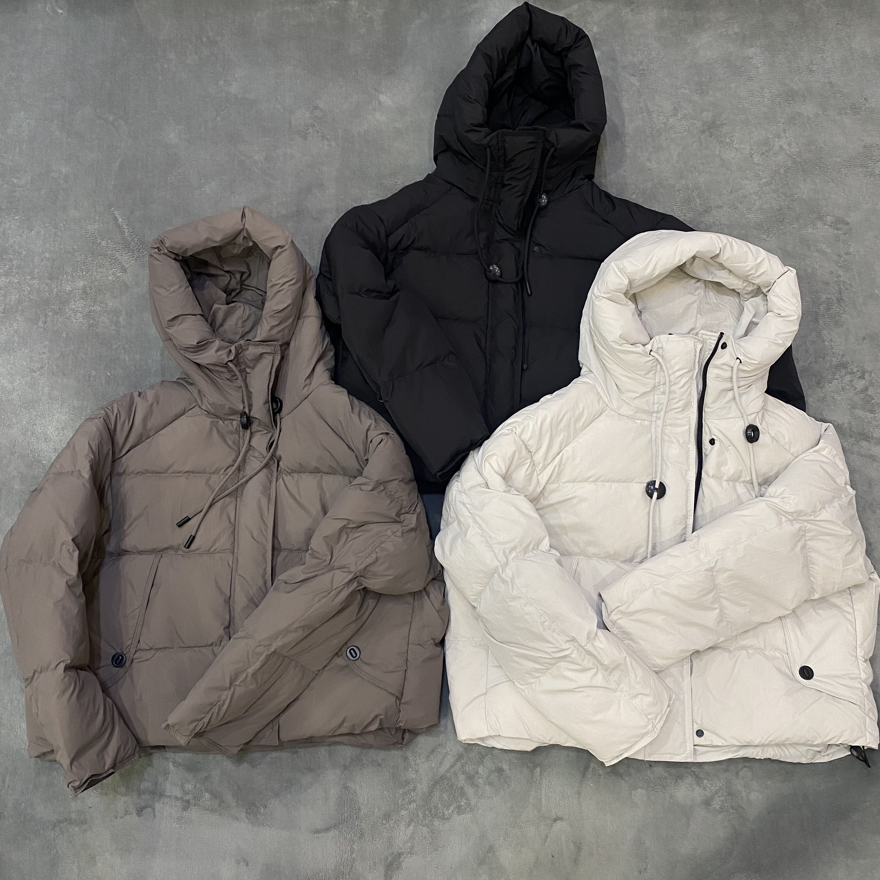 羽绒服 短款洋气保暖显腿长