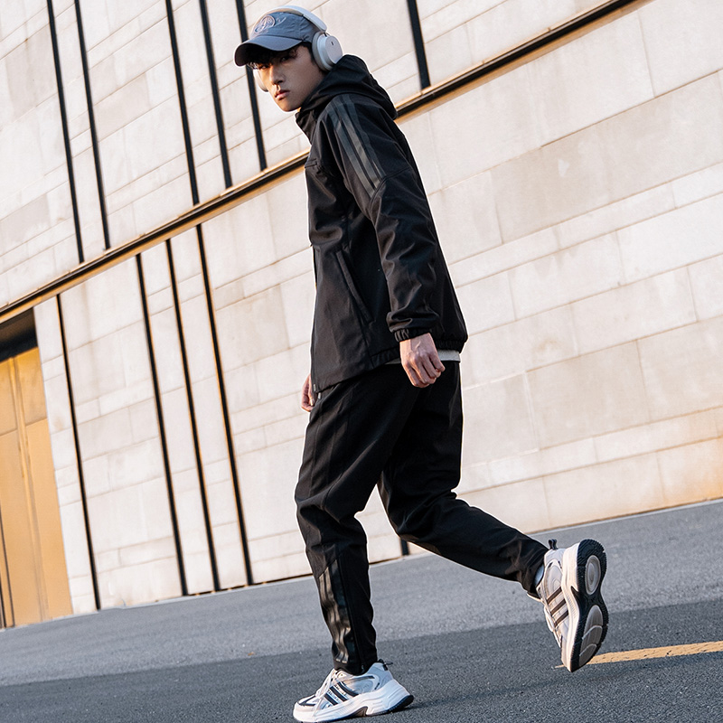 阿迪达斯梭织运动套装男冬季新款加绒外套夹克跑步裤子长裤两件套