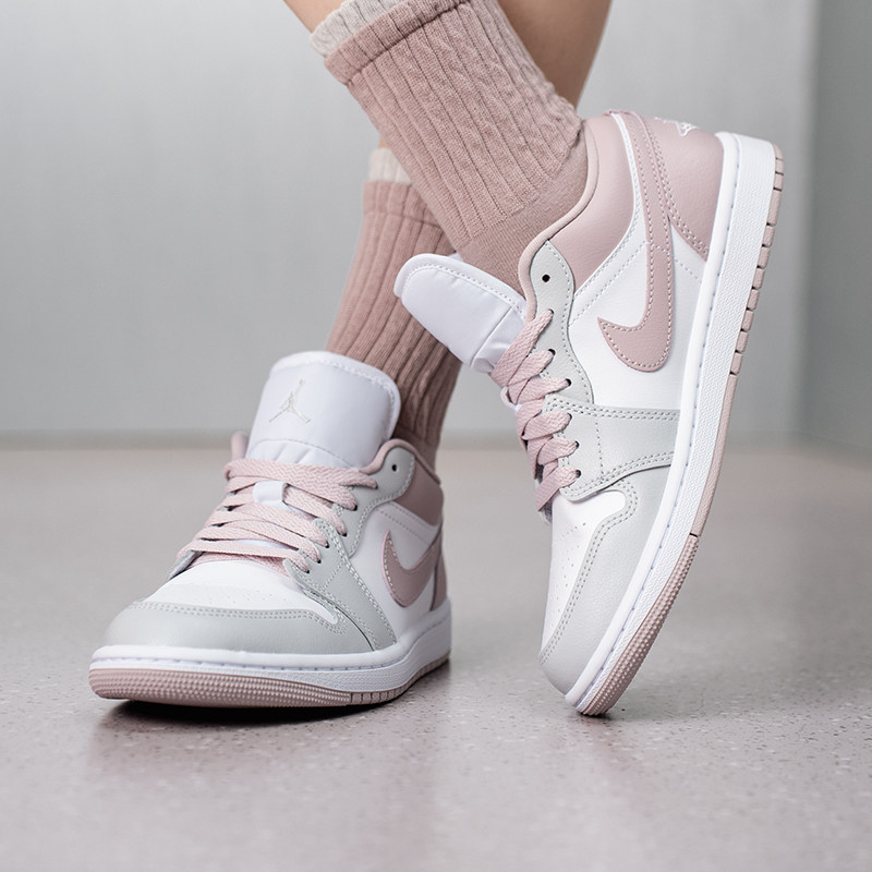 NIKE耐克官方正品女鞋2026新款冬季低帮AJ1运动鞋时尚休闲鞋板鞋,运动鞋new,运动休闲鞋,淘宝优惠券,粉丝福利购,淘宝优惠卷