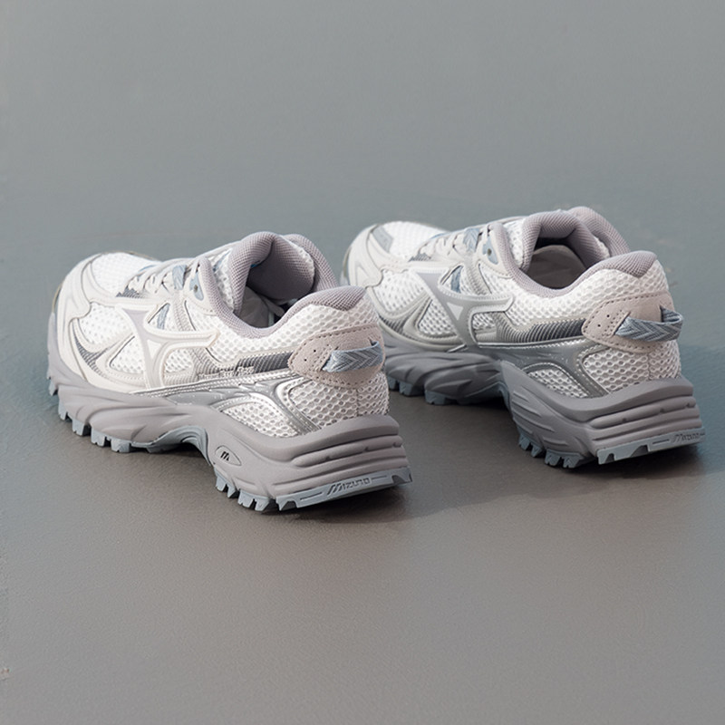 美津浓缓震跑步鞋男鞋春季新款网面训练鞋轻便运动鞋FIYI TL 