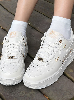 Nike耐克板鞋女正品冬季新款空军一号小白鞋缓震轻便休闲鞋FV3654