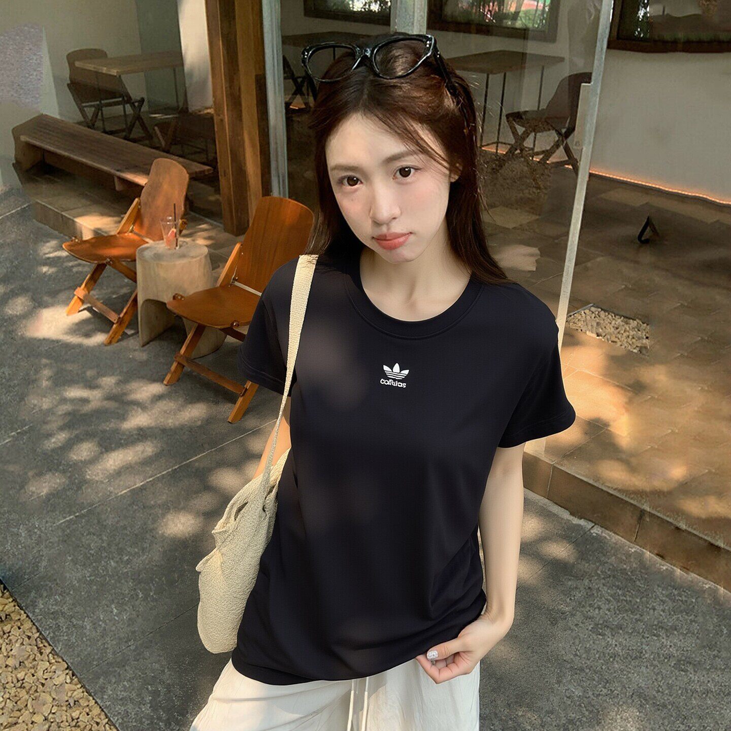 阿迪达斯三叶草女装2026夏季新款运动服宽松短袖t恤透气训练上衣