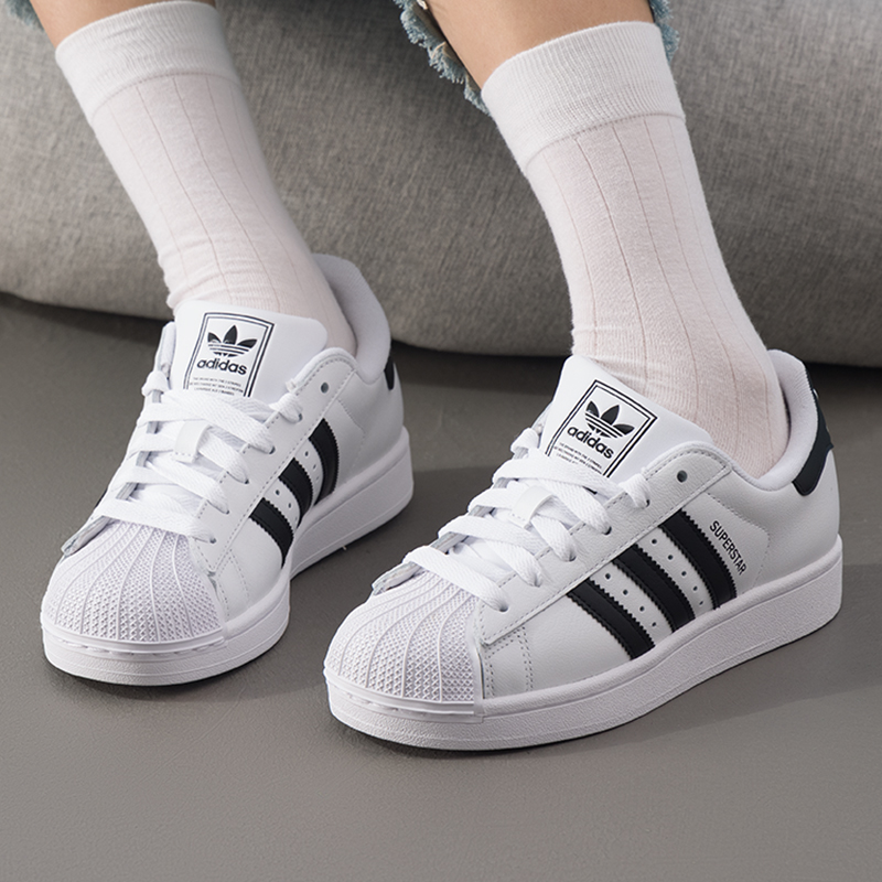 阿迪达斯三叶草贝壳头潮流板鞋女新款SUPERSTAR运动休闲鞋JQ4098