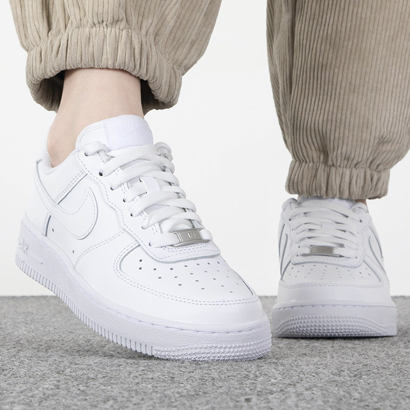 Nike耐克女鞋Air Force 1板鞋AF1空军一号经典休闲鞋