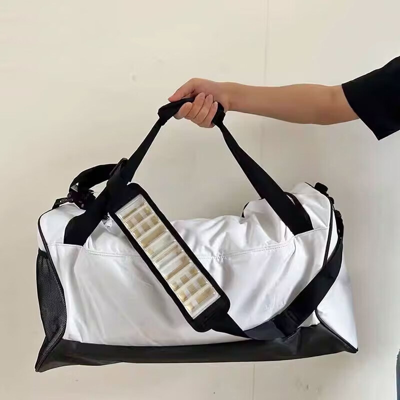 耐克男包女包春季新款运动包篮球训练包旅游包大容量休闲行李包