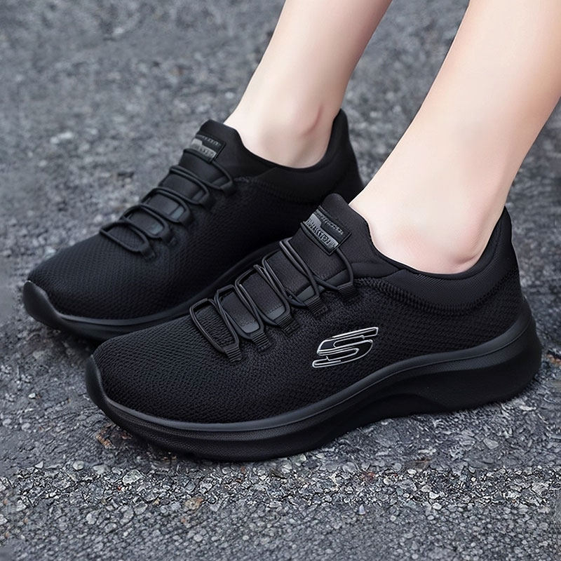 斯凯奇女鞋2026新款一脚蹬穿脱黑色网面妈妈跑步鞋轻便软底运动鞋