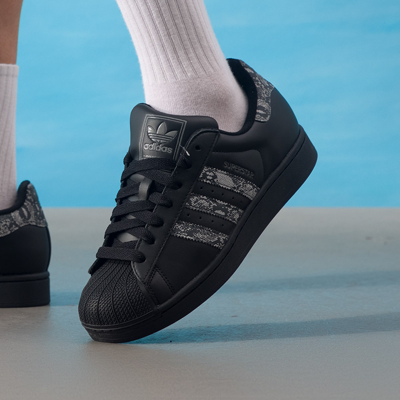 阿迪达斯三叶草板鞋男鞋女鞋冬季新款贝壳头经典休闲鞋情侣运动鞋