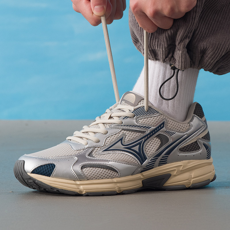 美津浓网面跑步鞋男鞋女鞋冬季新款情侣跑鞋慢跑运动鞋SPEED 2K,运动鞋new,跑步鞋,淘宝优惠券,粉丝福利购,淘宝优惠卷