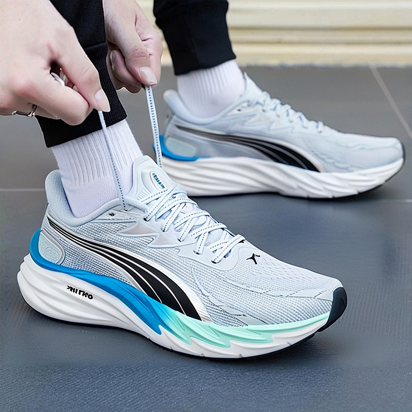 彪马男鞋官方正品跑鞋休闲鞋2025冬季新款换真气垫透气网面运动鞋