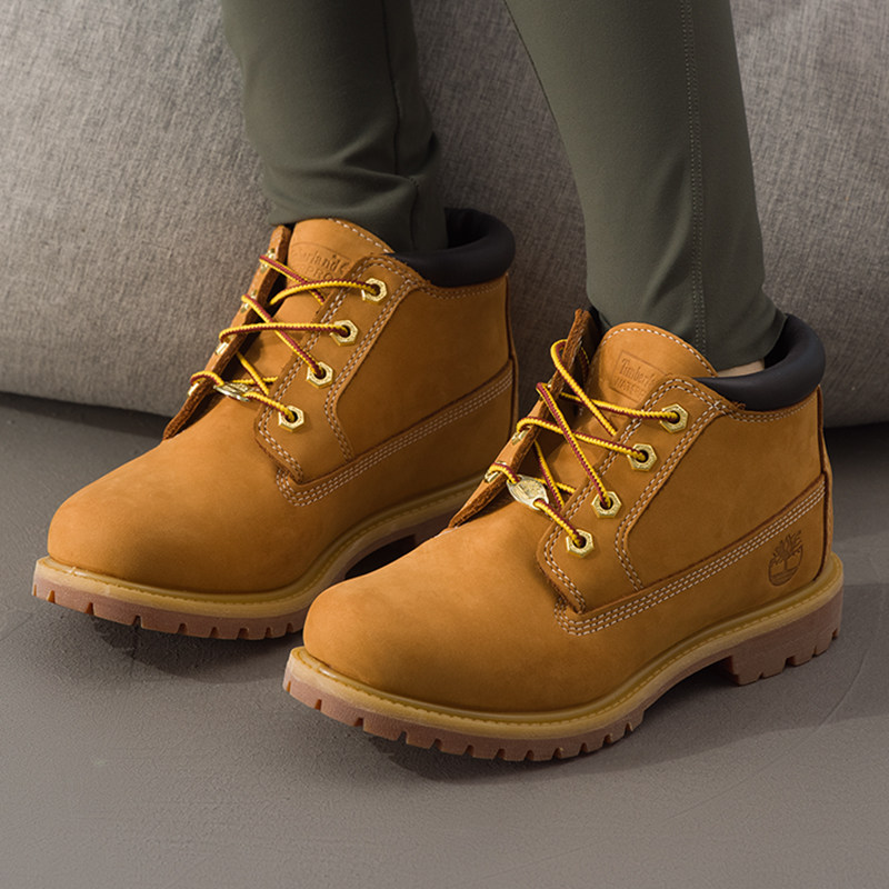 添柏岚马丁靴女鞋户外休闲鞋徒步踢不烂大黄靴登山靴休闲鞋中帮靴,户外/登山/野营/旅行用品,户外休闲鞋,淘宝优惠券,粉丝福利购,淘宝优惠卷