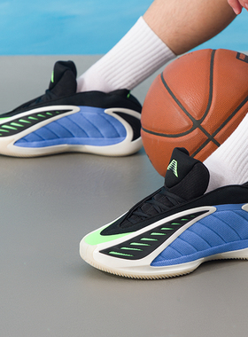 阿迪达斯轻便篮球鞋男鞋2025冬季新款减震实战球鞋运动鞋子JR4359