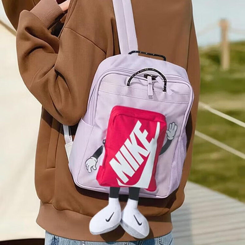 NIKE耐克双肩包男包女包运动包学生书包电脑包旅游出行休闲背包