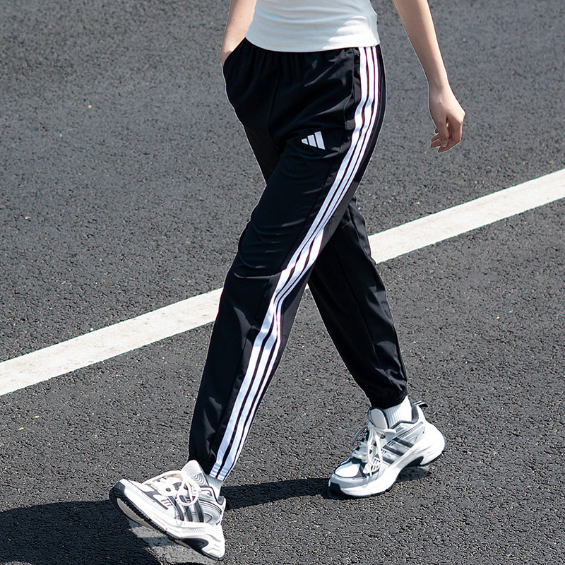 阿迪达斯速干长裤女子夏季新款三条纹跑步运动裤训练束脚裤JI8313