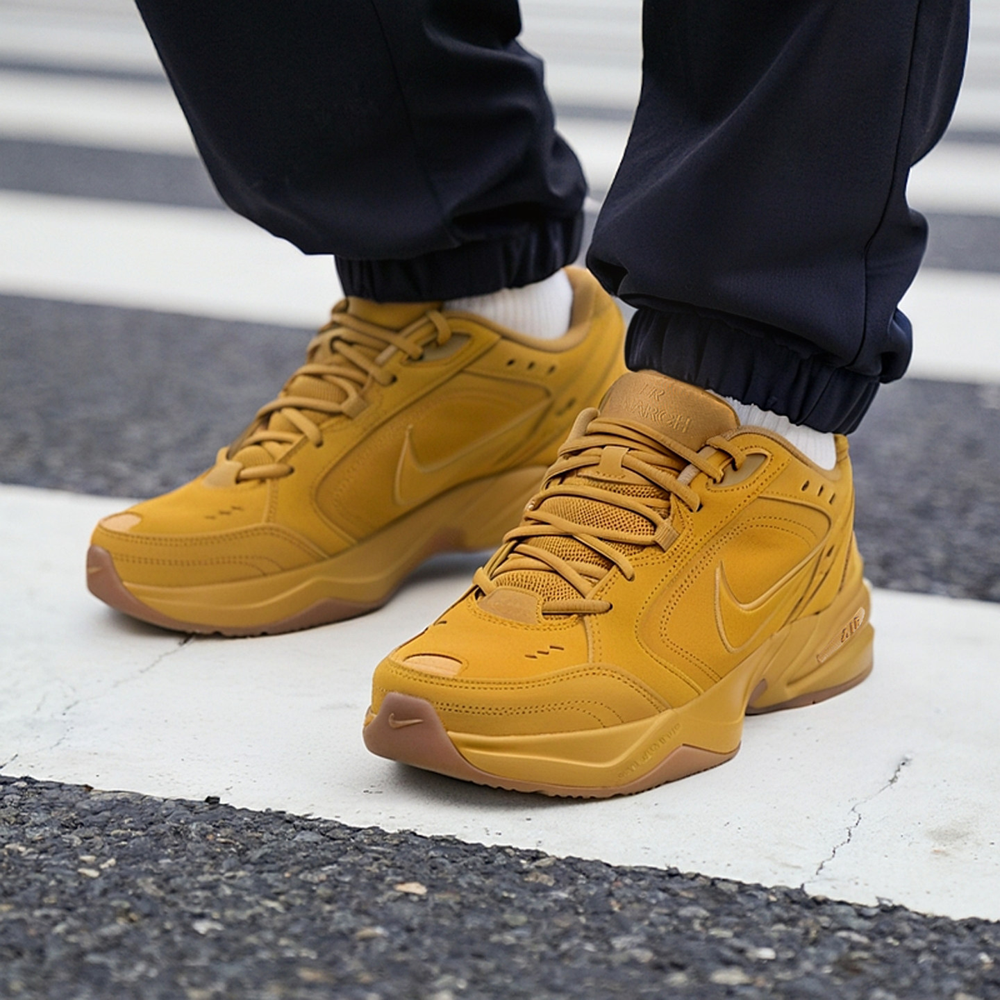 NIKE耐克正牌男鞋2025秋冬新款男士老爹鞋小麦色运动鞋气垫休闲鞋