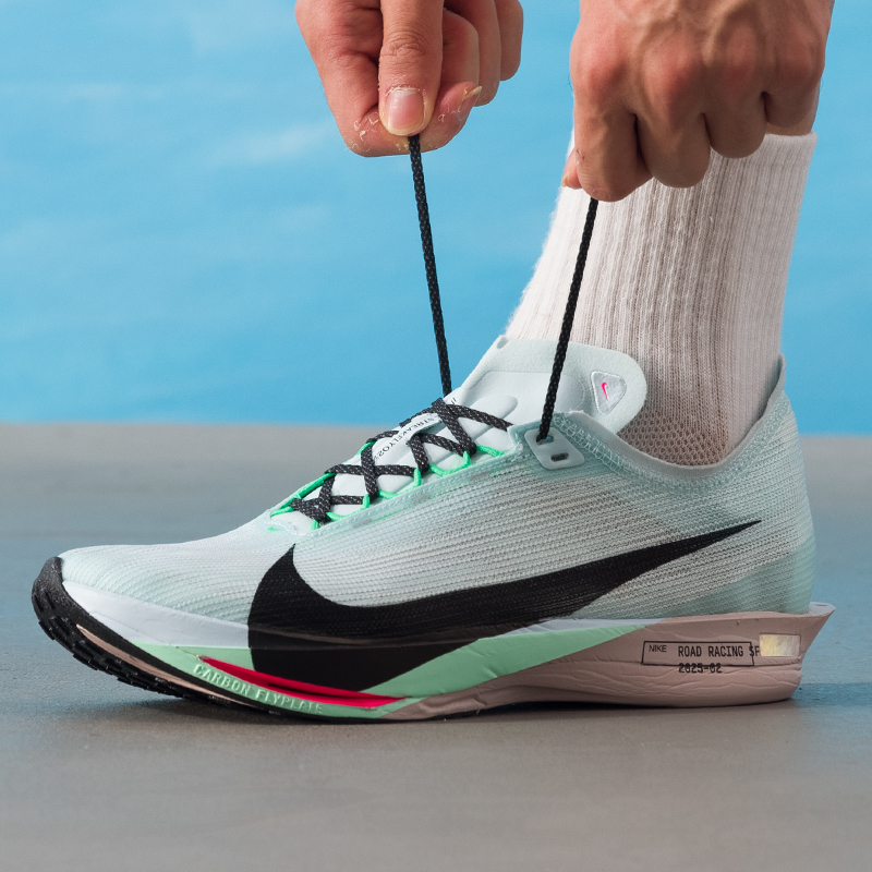 Nike耐克男鞋2025秋季新款ZOOMX STREAKFLY 2跑步鞋缓震运动鞋潮