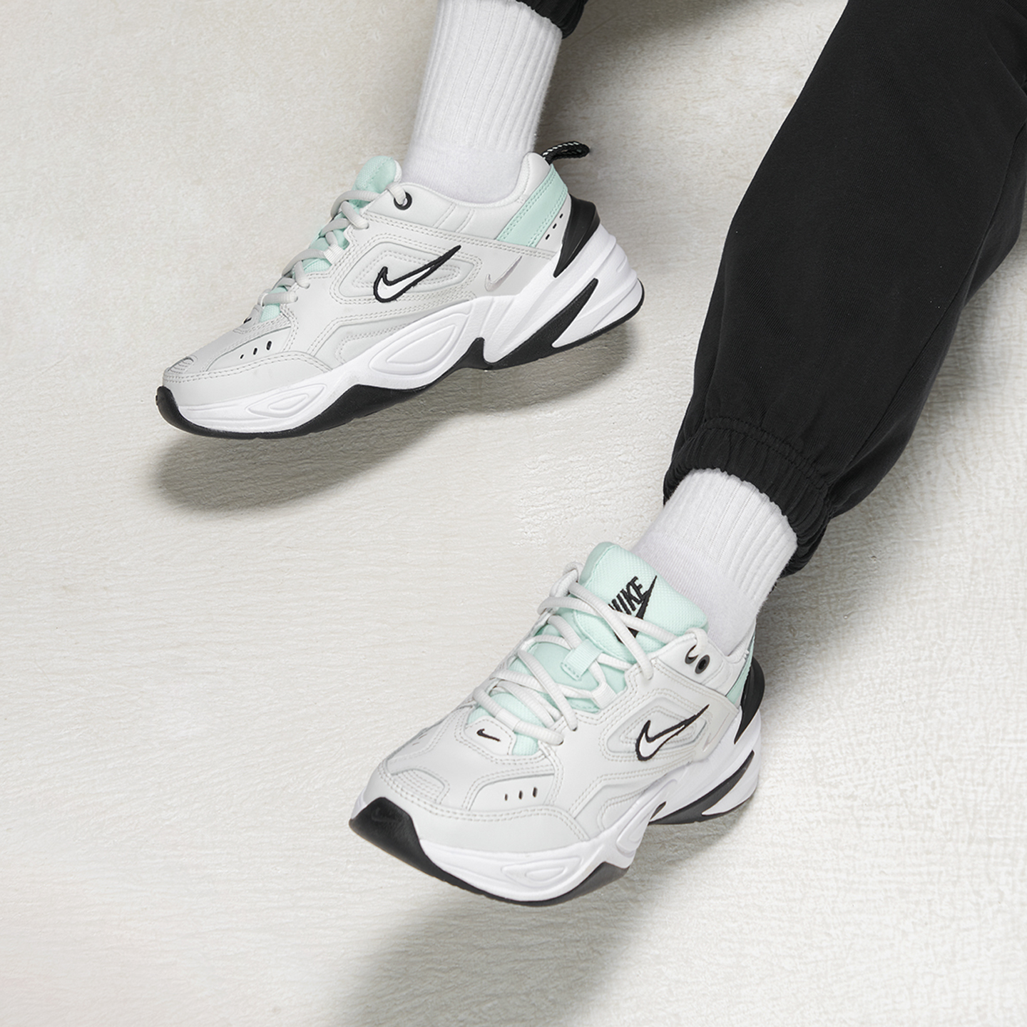 未来主义女式厚底鞋M2KTEKNO