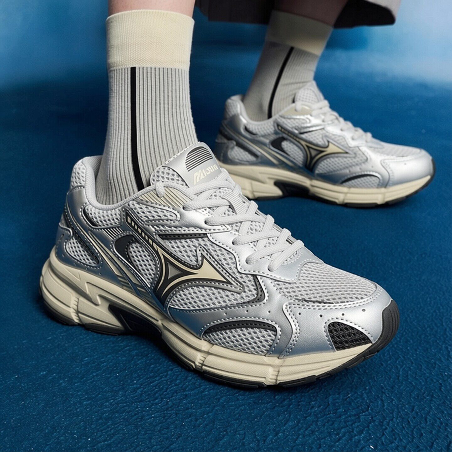 美津浓轻便跑步鞋男鞋女鞋春季新款网面透气老爹鞋运动鞋SPEED 