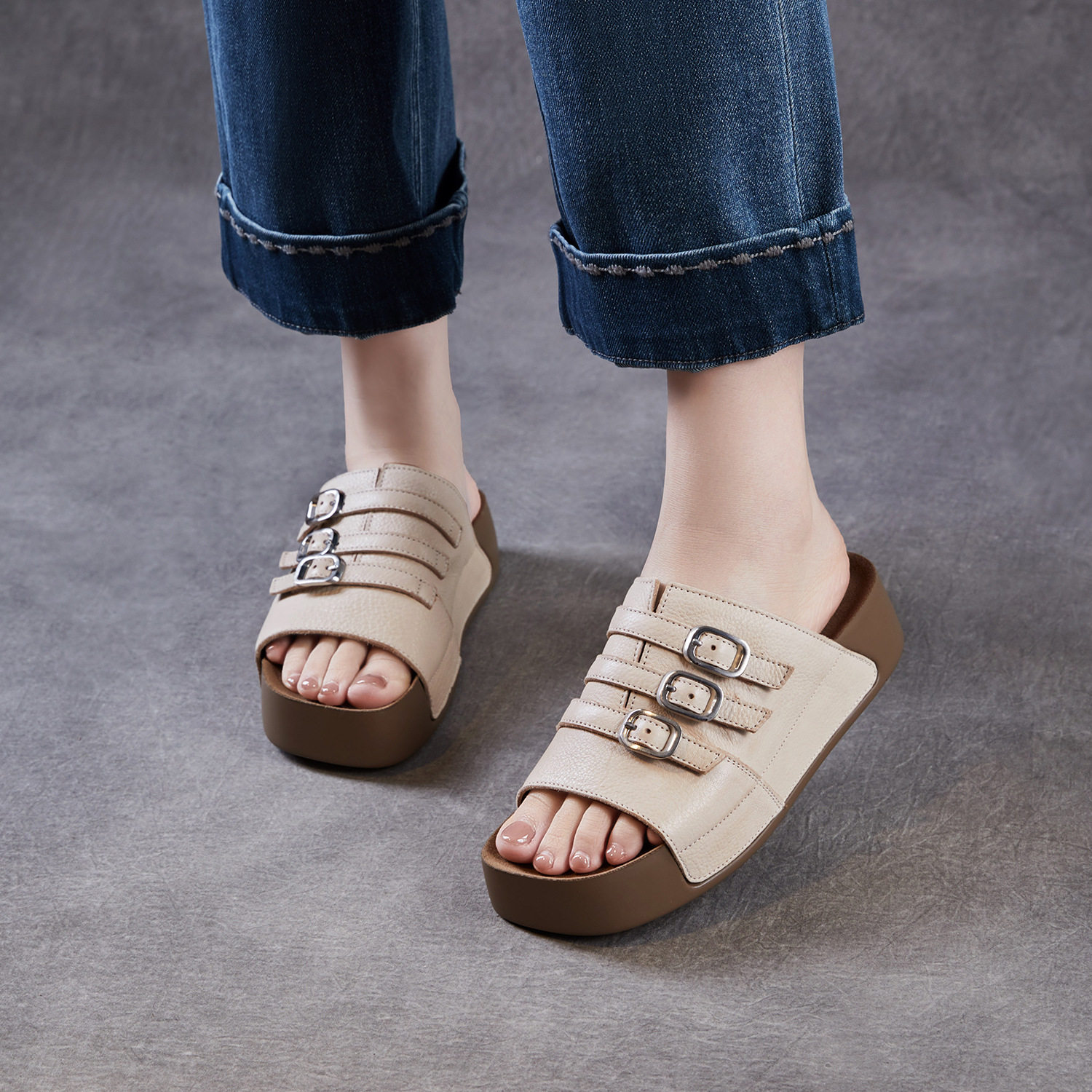 《头层牛皮》夏季真皮厚底防滑一字拖鞋女外穿踩屎感勃肯休闲凉拖