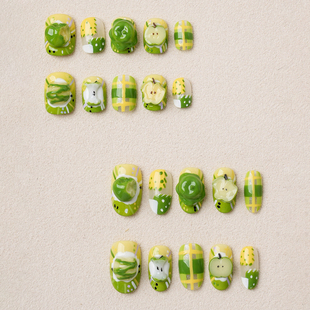 Piggy 纯手工穿戴甲可爱卡通立体手绘捏捏日常美甲 青苹果乐园