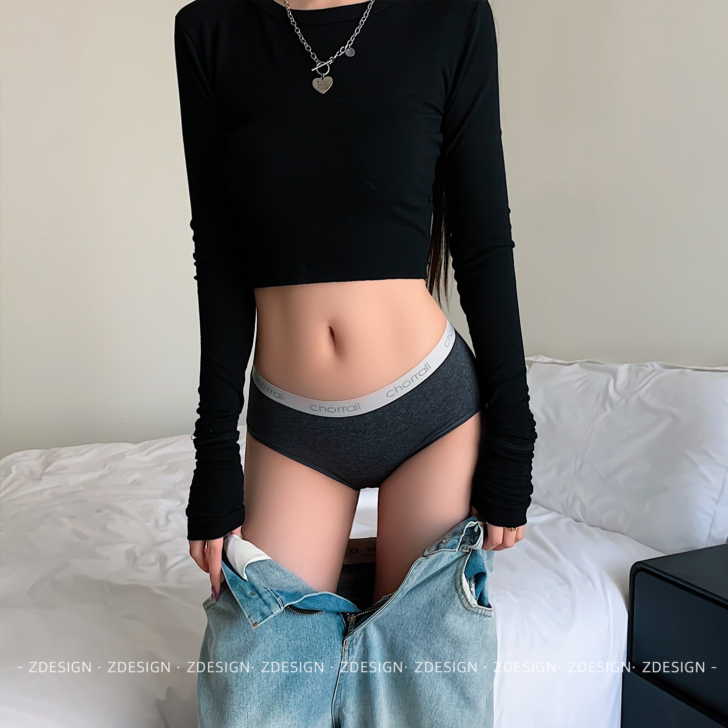 运动风字母内裤女亲肤透气简约