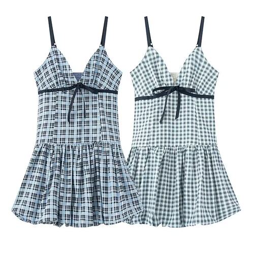 BM小海鸥格纹V领蝴蝶吊带连衣裙