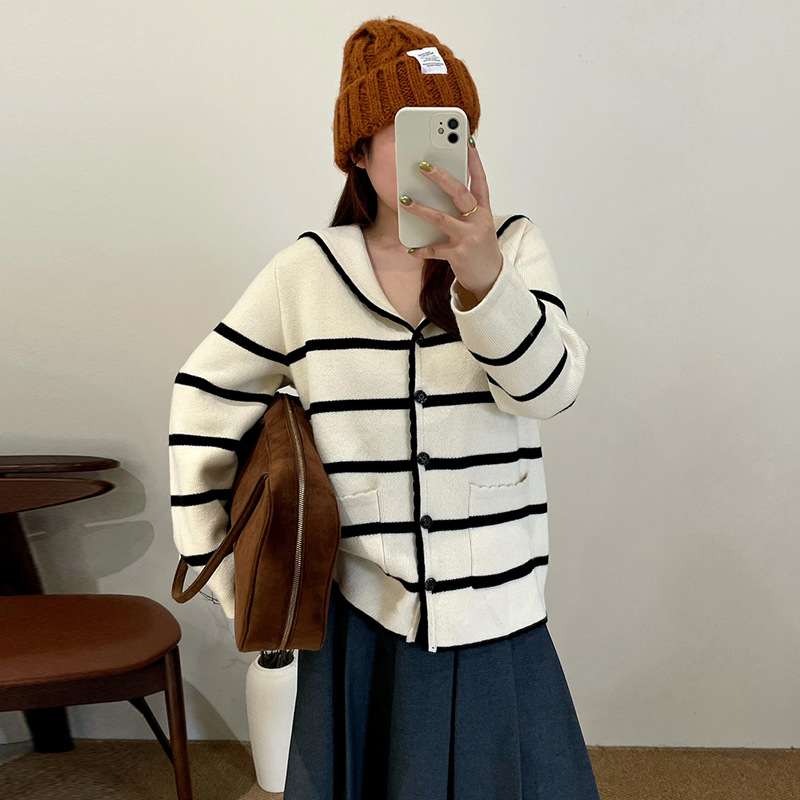 乃粒大码女装学院风海军领上衣女条纹衫25秋胖mm显瘦针织衫23329