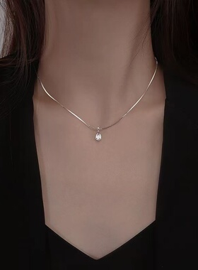 水滴项链女生2024新款爆款小众设计气质锁骨链法式高级感吊坠配饰