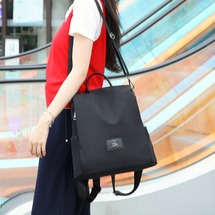 轻奢女2025新款单肩包大容量牛津布旅行斜挎包高级感轻便学生书包