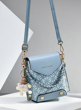 放手机的小包手机包2024新款包包斜挎女童时尚潮蓝色儿童小挎包