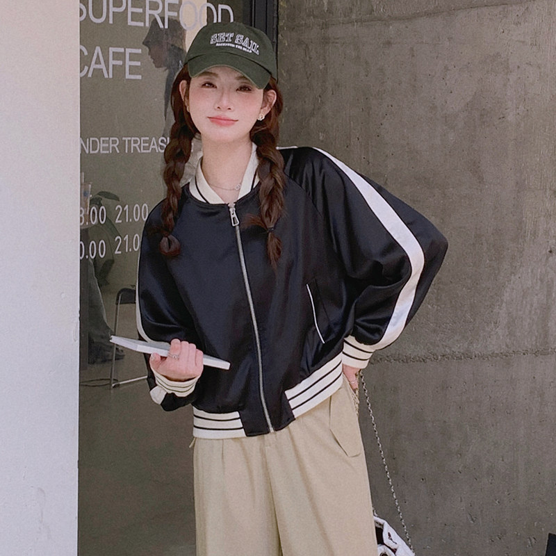 【出货中新款】缎面拼色BF风棒球服外套短款2305P135K188,女装短外套,Mushroom