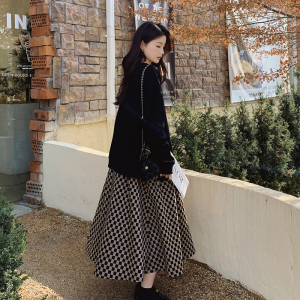 格子拼接假两件卫衣裙女春秋宽松显瘦遮肚减龄2025新款休闲连衣裙图片