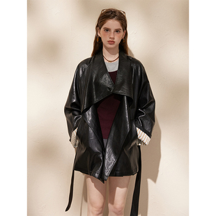 复古时尚 翻领pu皮衣女条纹撞色美式 收腰气质外套 短款 猫酱紫