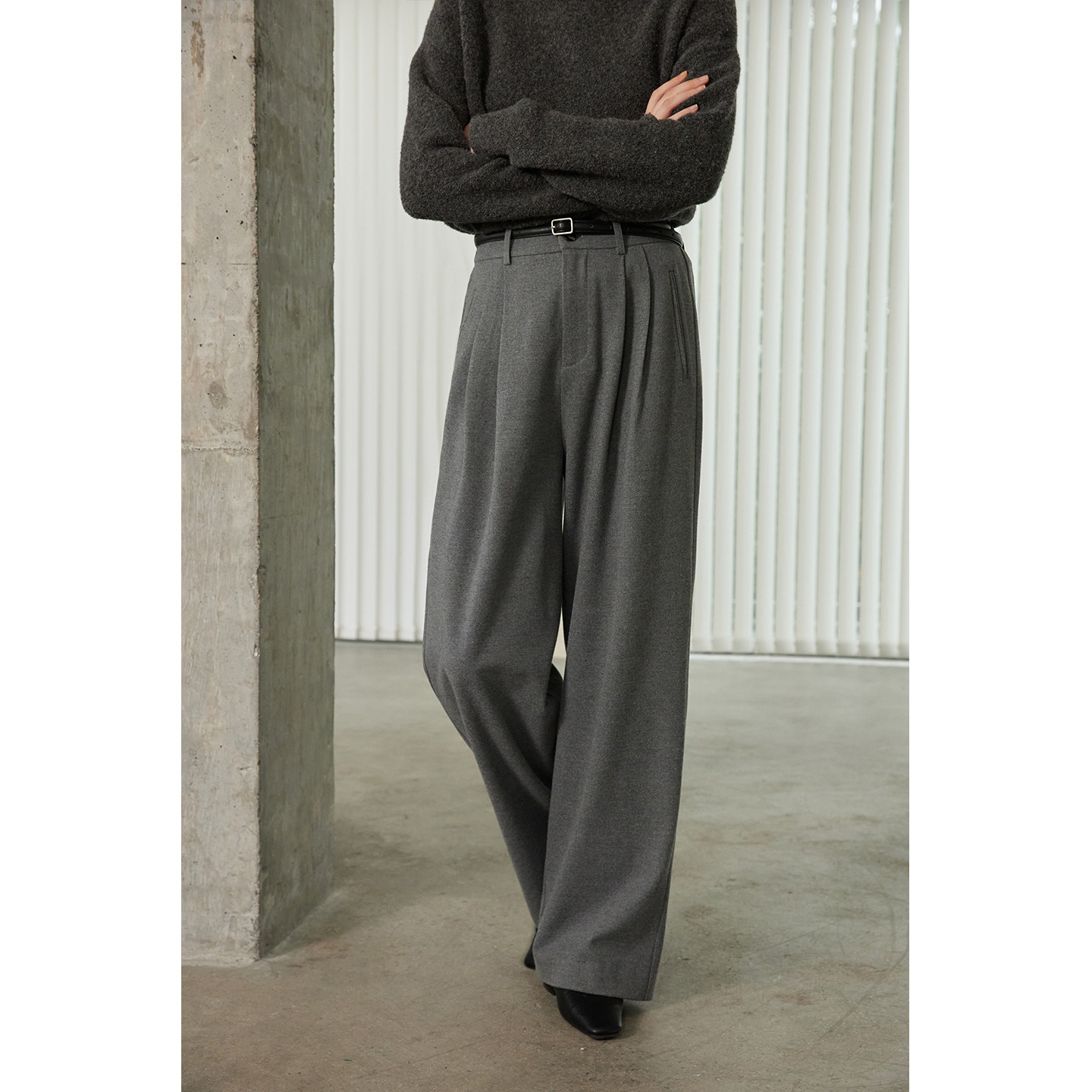 猫酱紫气质阔腿西装裤女高级感简约气质高腰宽松阔腿裤