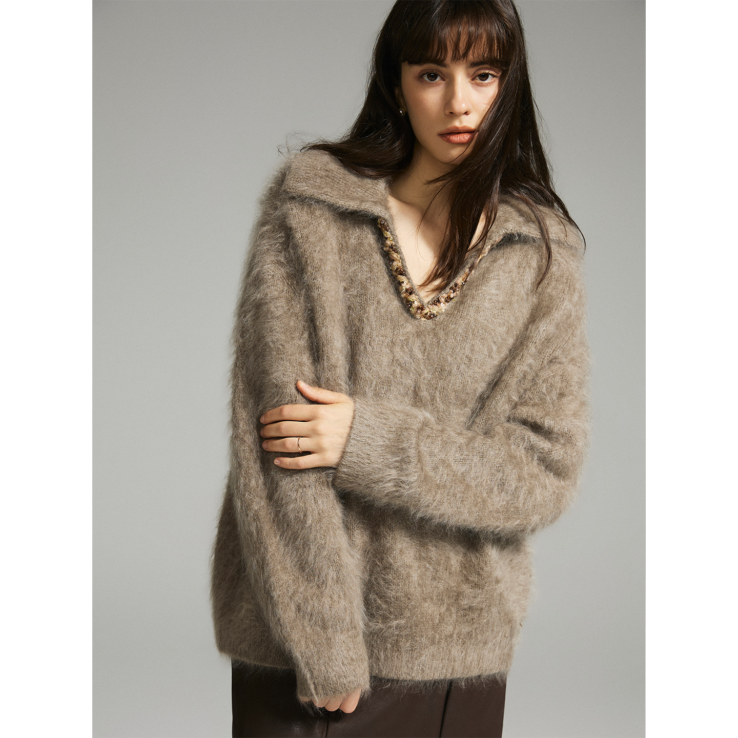 猫酱紫 兔毛圆领毛衣/V领钉珠拉毛毛衣