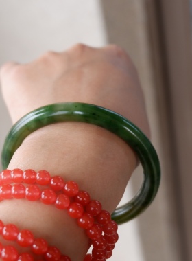 碧波荡漾和田玉俄罗斯碧玉秋香绿半山半水美人条手镯60~61圈口