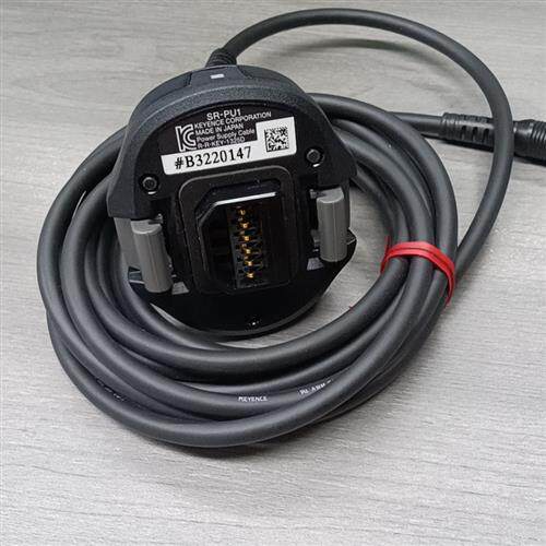基恩士全新正品SR-PU1实物照片。全新正品 数量1