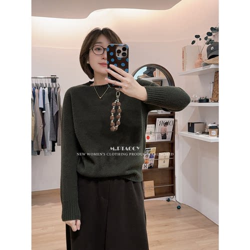 高品质山羊绒圆领纯色毛衣