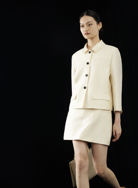 安上THE AES书写优雅细腻 奢贵国丝轻若羽翼的东方巴黎感法式套装