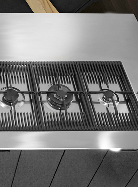 Foster福斯特意大利厨房电器 Milanello 嵌入式3眼燃气灶7680000
